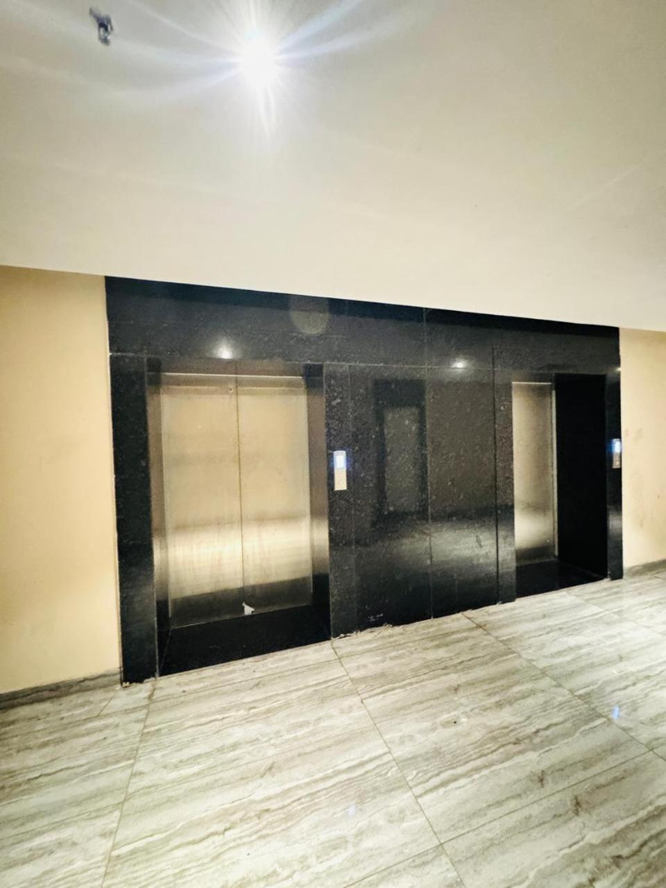 Apartment Roseville Suite's & 94