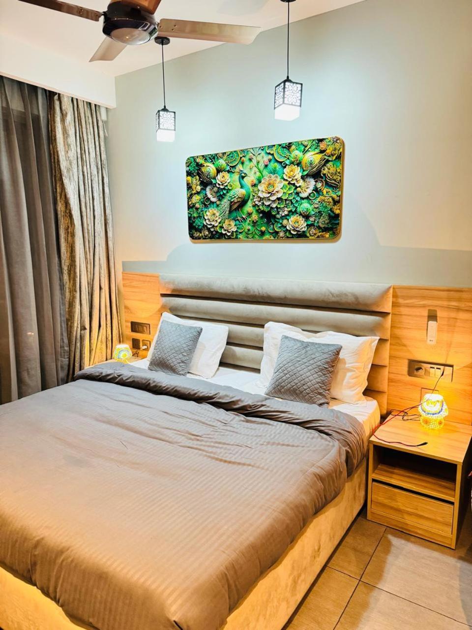 Roseville Suite's & 94 * New Delhi